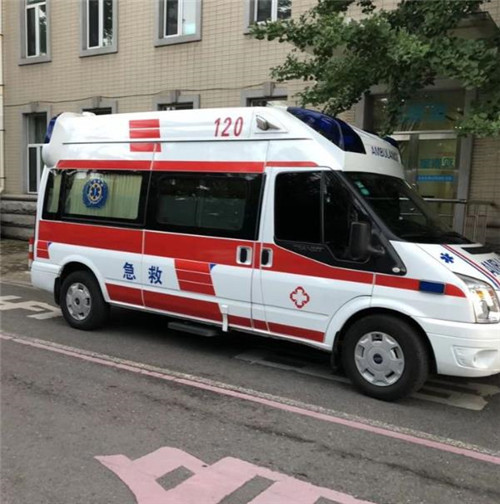 筠连选择我们的救护车出租,开启安心转院之旅